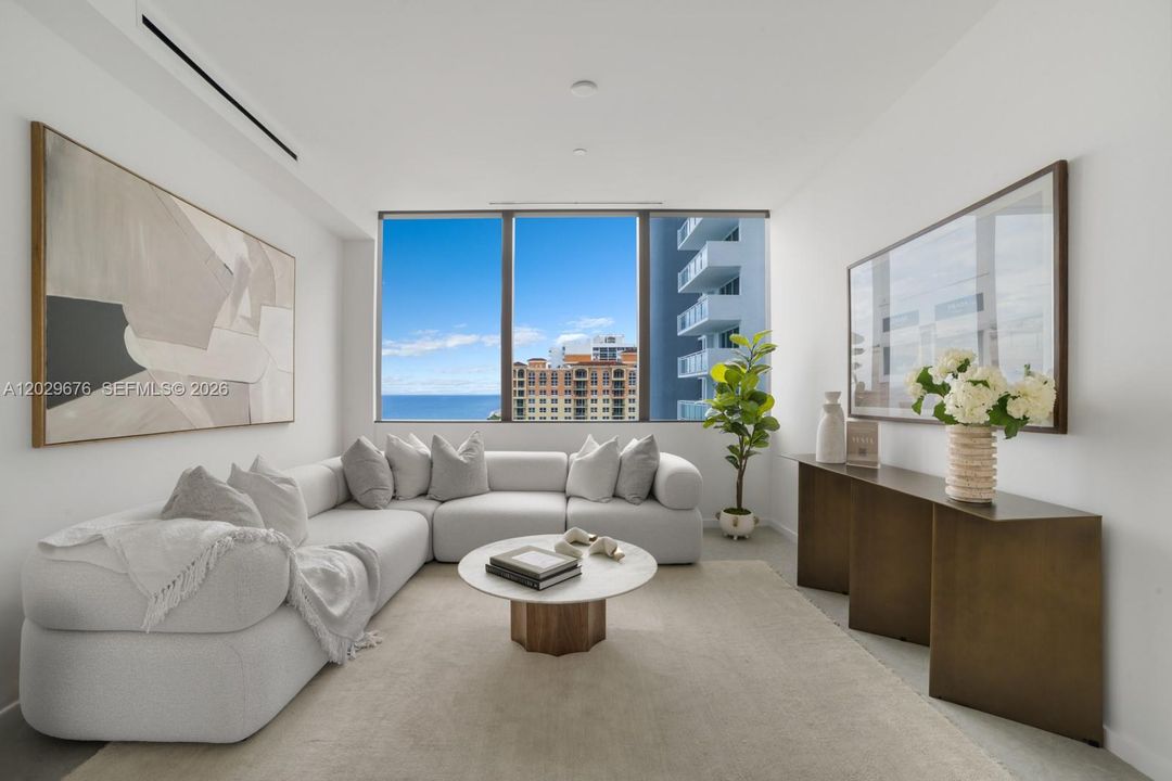 For Sale: $2,850,000 (3 beds, 3 baths, 2913 Square Feet)