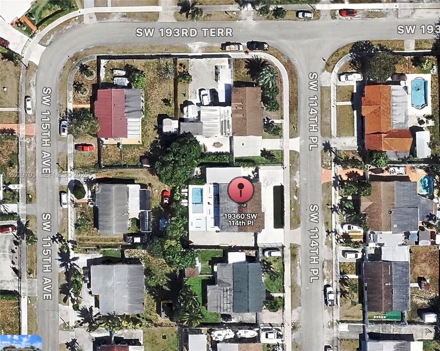 Active With Contract: $1,500 (1 beds, 1 baths, 375 Square Feet)