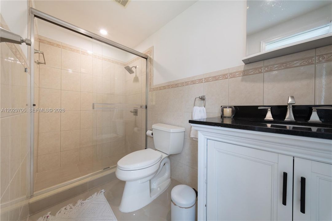 For Sale: $939,000 (4 beds, 4 baths, 2204 Square Feet)