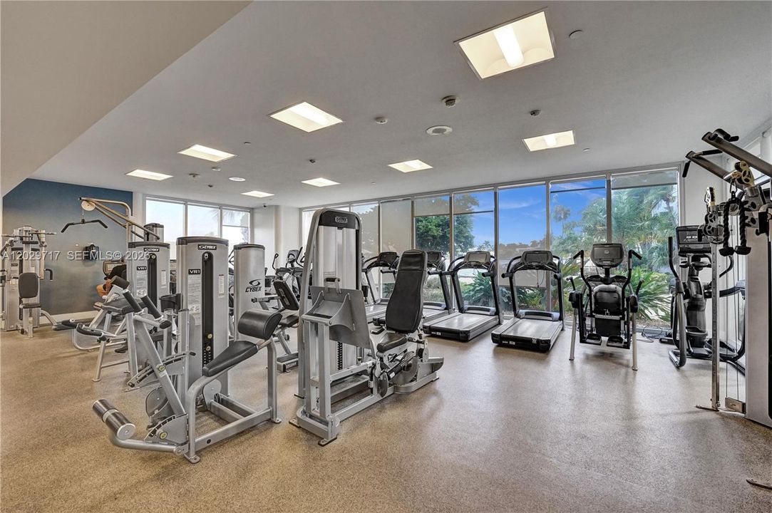 For Rent: $6,200 (2 beds, 2 baths, 1560 Square Feet)