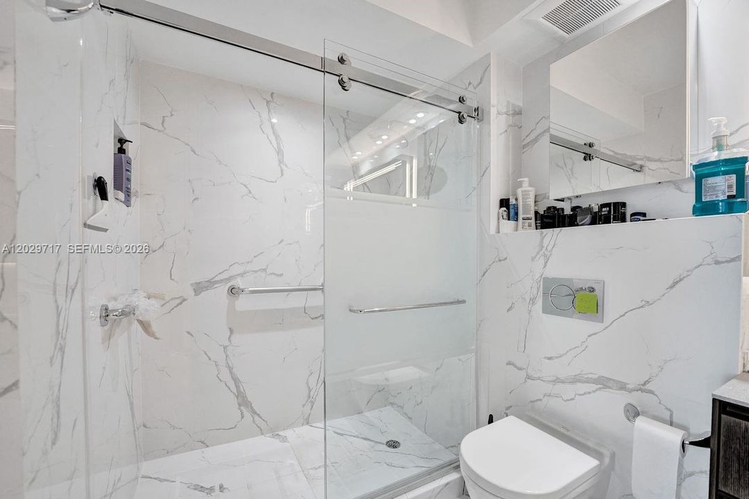 For Rent: $6,200 (2 beds, 2 baths, 1560 Square Feet)