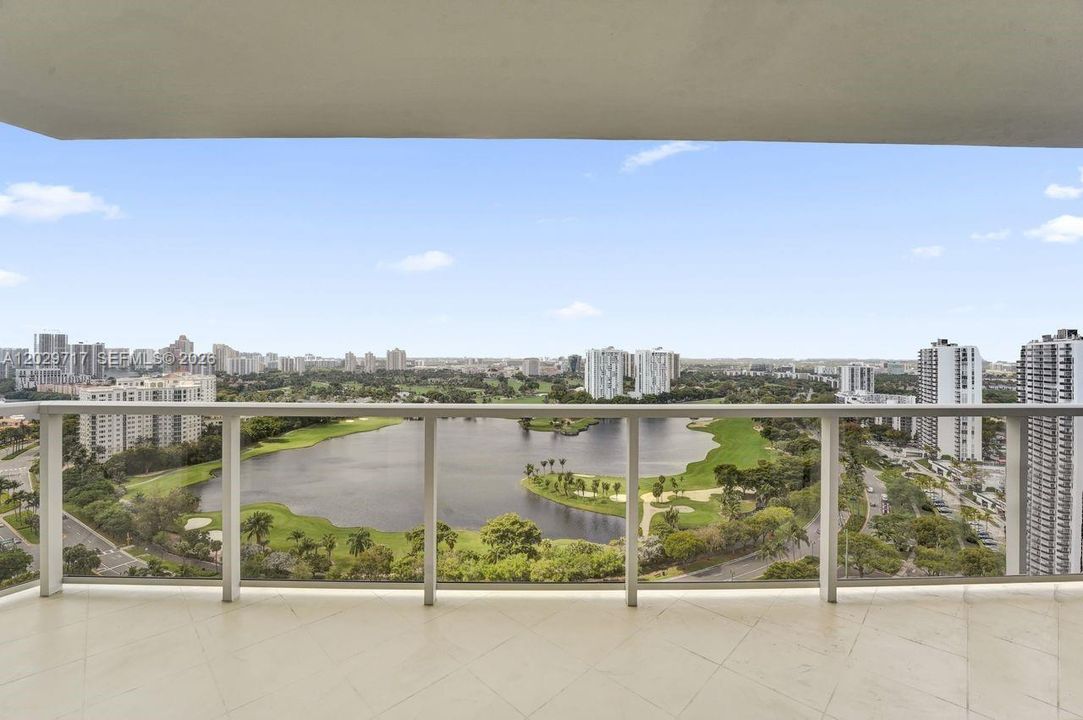 For Rent: $6,200 (2 beds, 2 baths, 1560 Square Feet)