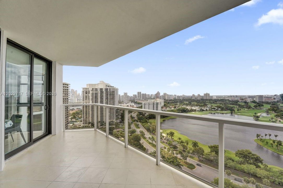 For Rent: $6,200 (2 beds, 2 baths, 1560 Square Feet)
