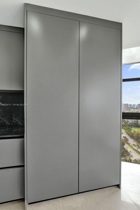 For Rent: $6,200 (2 beds, 2 baths, 1560 Square Feet)