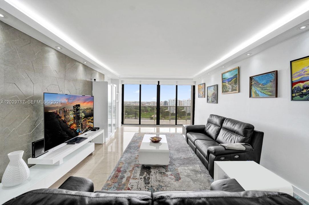 For Rent: $6,200 (2 beds, 2 baths, 1560 Square Feet)