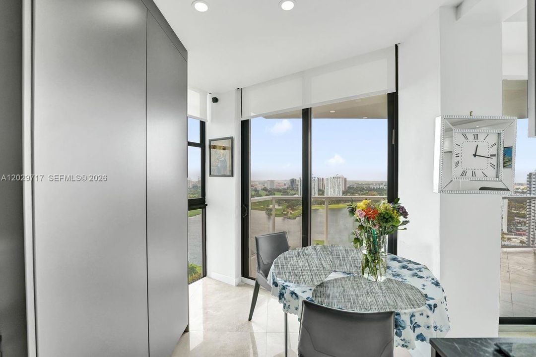 For Rent: $6,200 (2 beds, 2 baths, 1560 Square Feet)