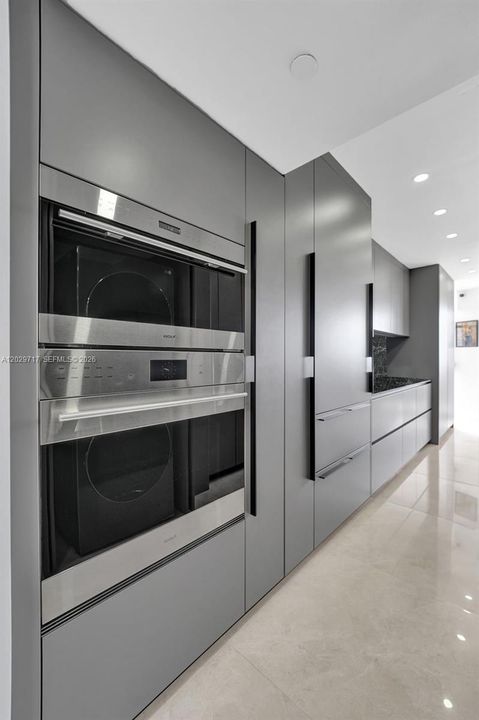 For Rent: $6,200 (2 beds, 2 baths, 1560 Square Feet)
