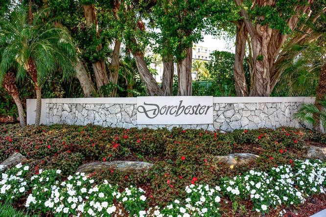 Dorchester entrance sign