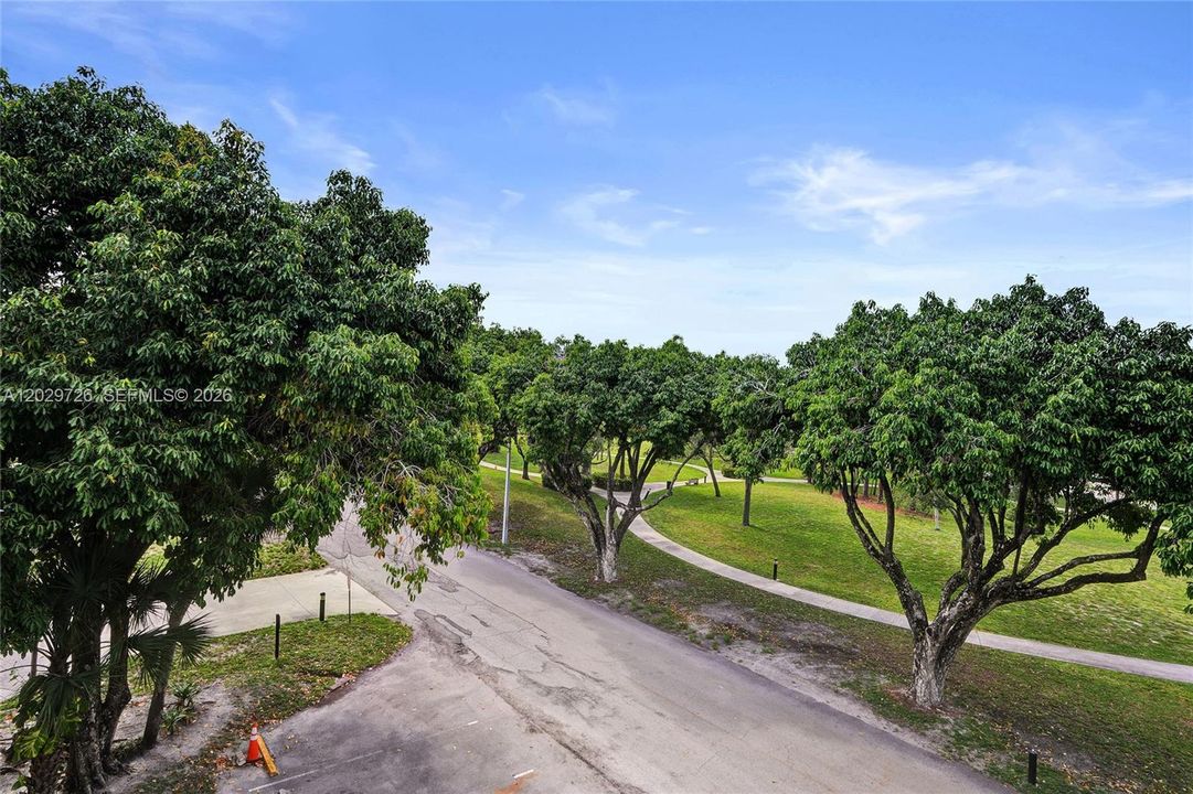 For Sale: $145,000 (3 beds, 2 baths, 1370 Square Feet)