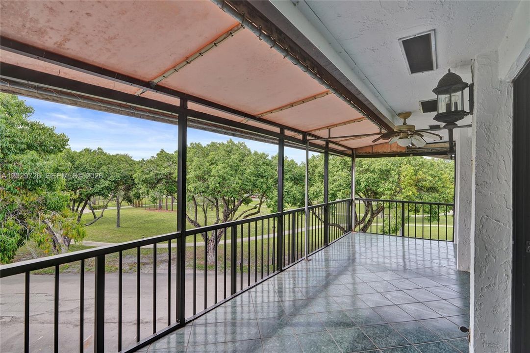 For Sale: $145,000 (3 beds, 2 baths, 1370 Square Feet)