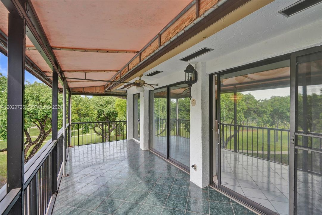 For Sale: $145,000 (3 beds, 2 baths, 1370 Square Feet)