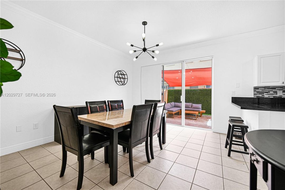For Sale: $529,900 (3 beds, 2 baths, 1670 Square Feet)