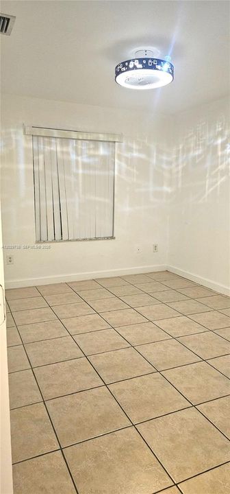 For Rent: $3,150 (3 beds, 2 baths, 1212 Square Feet)