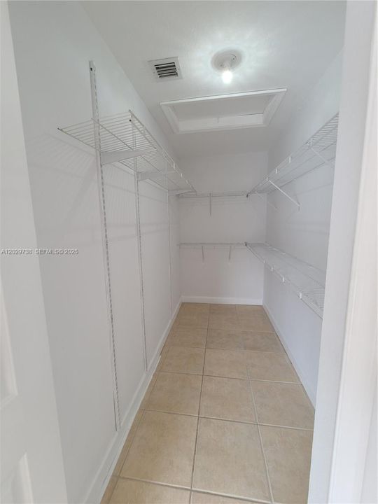 Master bedroom walkin closet