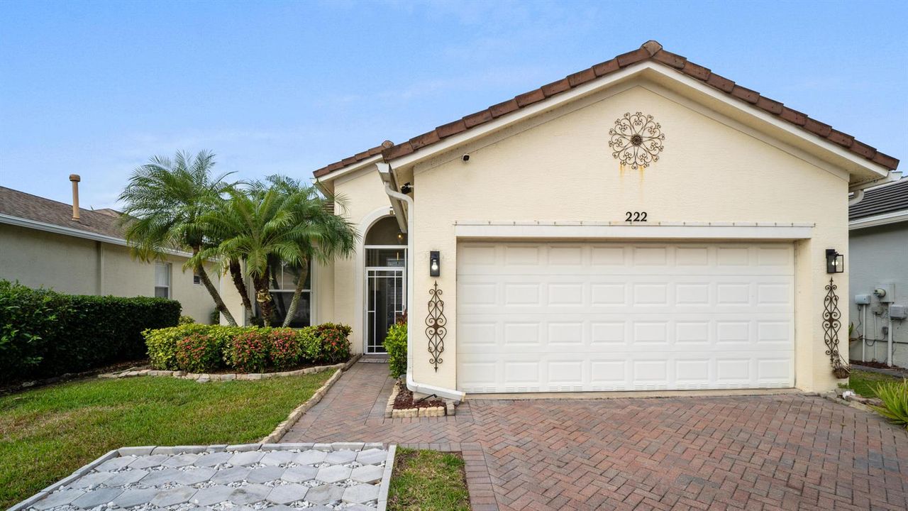 222 SW Manatee Springs Way (38)