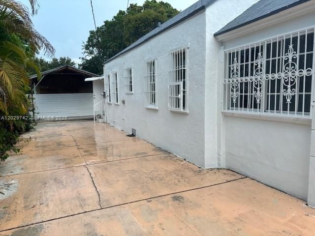 En Venta: $649,000 (4 camas, 2 baños, 1120 Pies cuadrados)