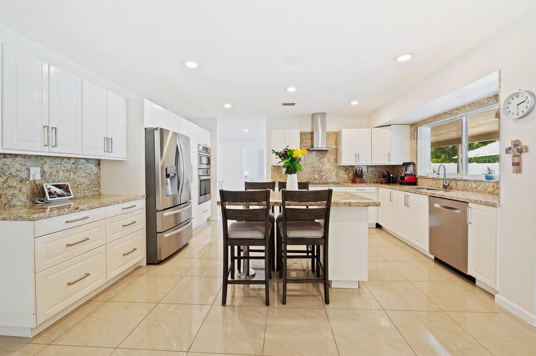 7-web-or-mls-6101-sw-9th-st