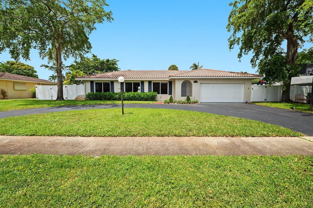 2-web-or-mls-6101-sw-9th-st