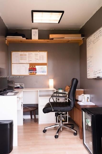 Activo con contrato: $4,500 (3 camas, 2 baños, 1331 Pies cuadrados)