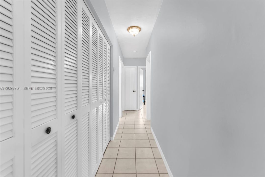 For Sale: $649,000 (3 beds, 1 baths, 1296 Square Feet)