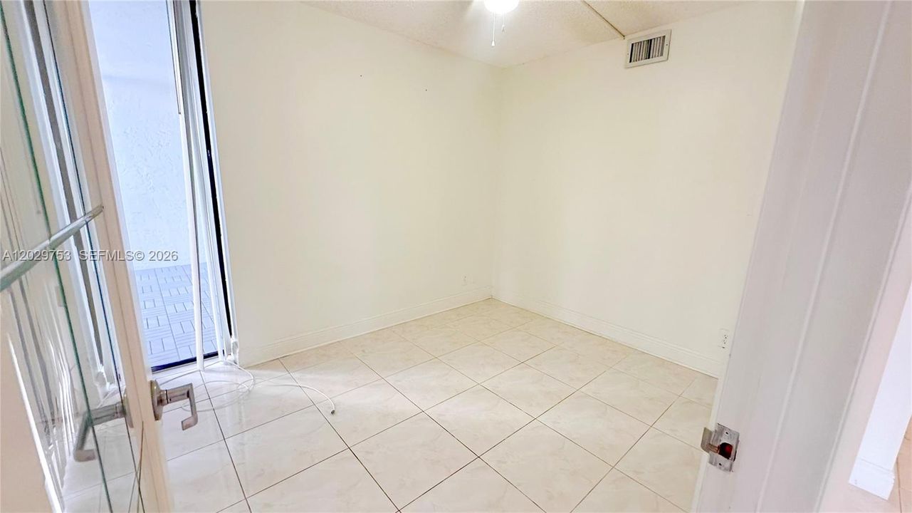 En Venta: $210,000 (2 camas, 1 baños, 1075 Pies cuadrados)