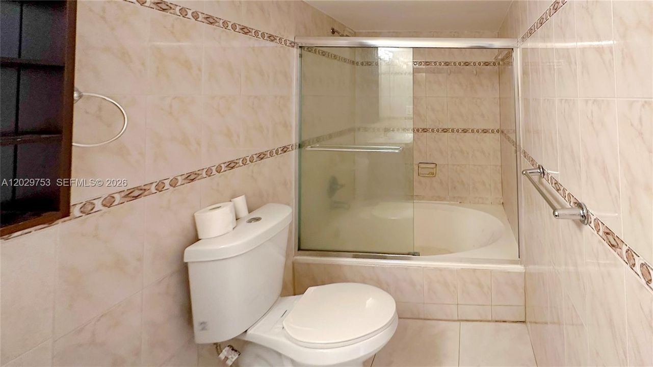 En Venta: $210,000 (2 camas, 1 baños, 1075 Pies cuadrados)