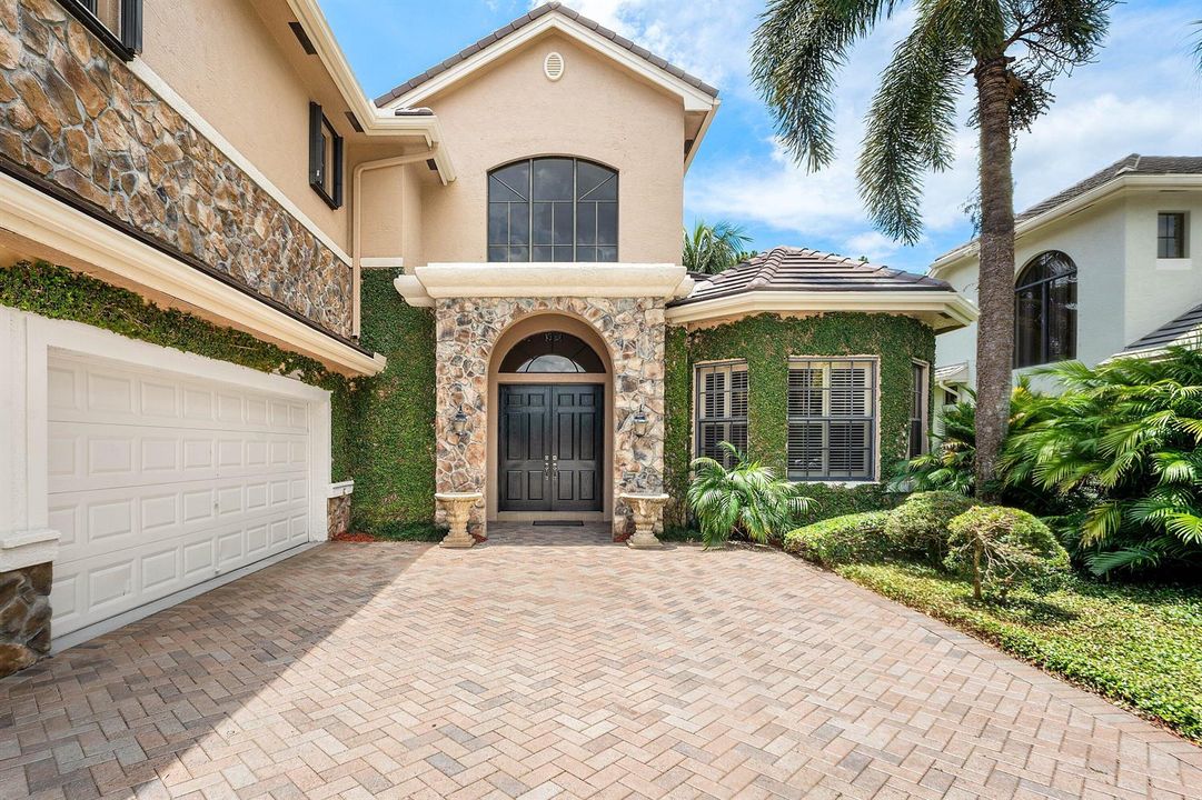 004-10380TrianonPlace-Wellington-FL-3344