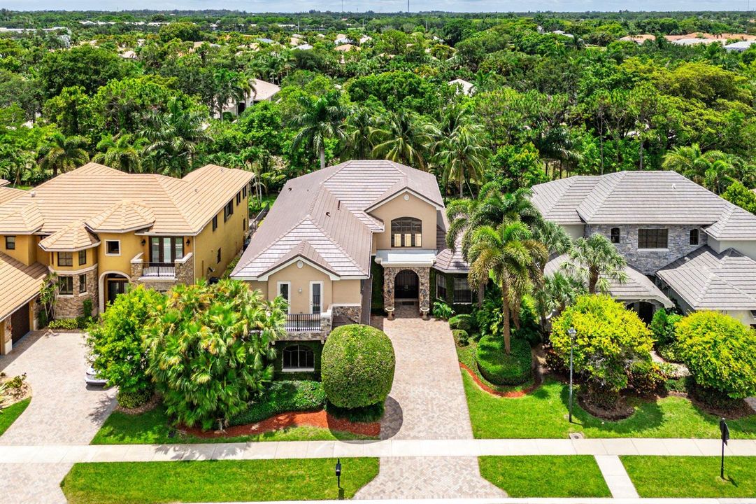 014-10380TrianonPlace-Wellington-FL-3344