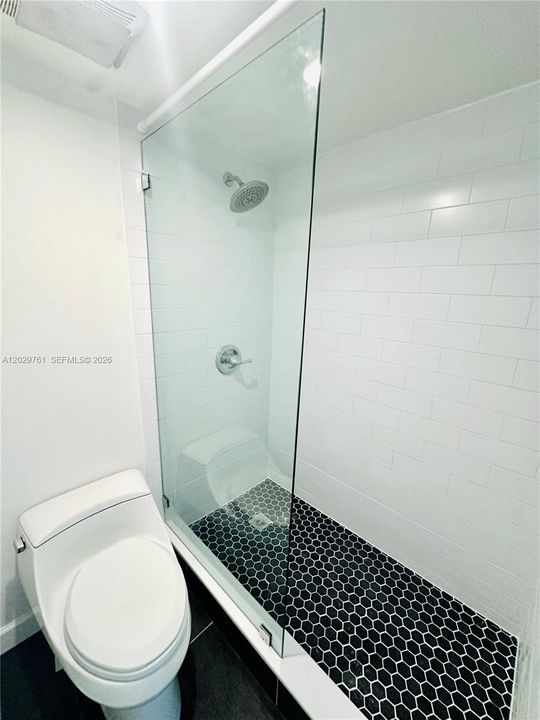 Vendido Recientemente: $285,000 (1 camas, 1 baños, 750 Pies cuadrados)