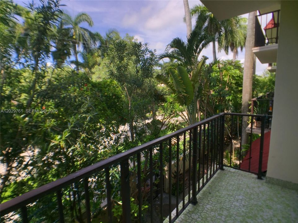 Vendido Recientemente: $285,000 (1 camas, 1 baños, 750 Pies cuadrados)