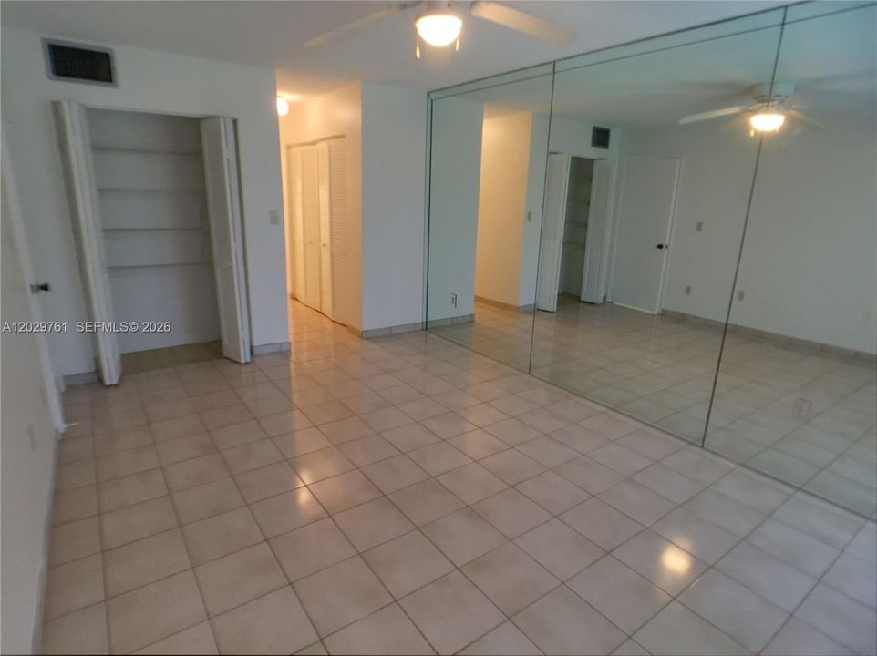 Vendido Recientemente: $285,000 (1 camas, 1 baños, 750 Pies cuadrados)