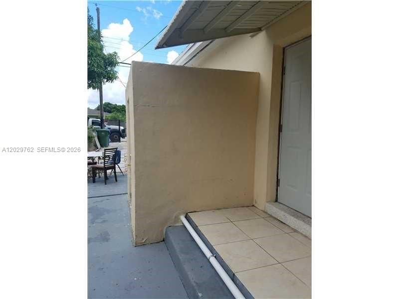 For Sale: $583,000 (0 beds, 0 baths, 1296 Square Feet)