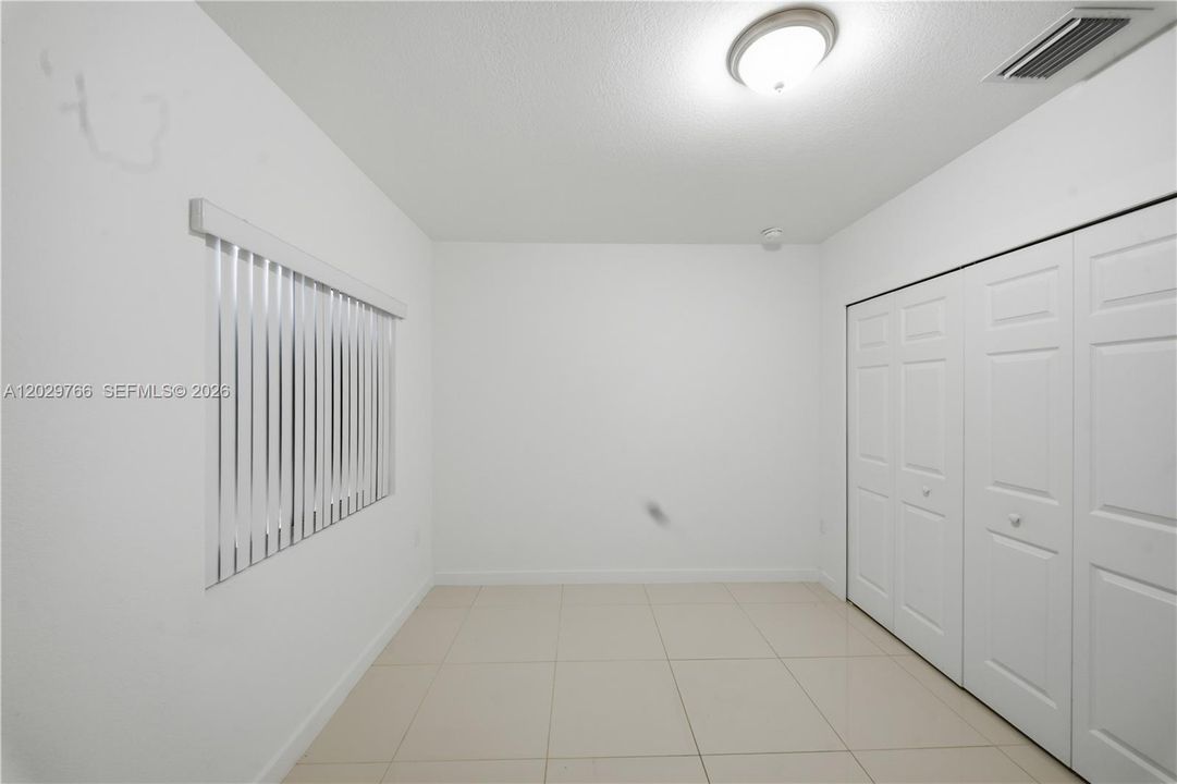 En Venta: $825,000 (0 camas, 0 baños, 2440 Pies cuadrados)