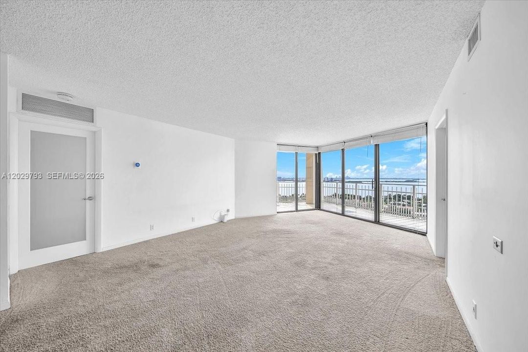 For Rent: $3,650 (2 beds, 2 baths, 1312 Square Feet)