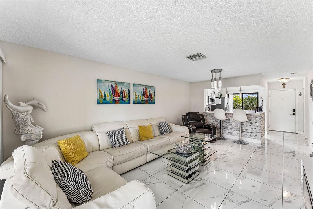 010-3220FrederickBoulevard-49-DelrayBeac