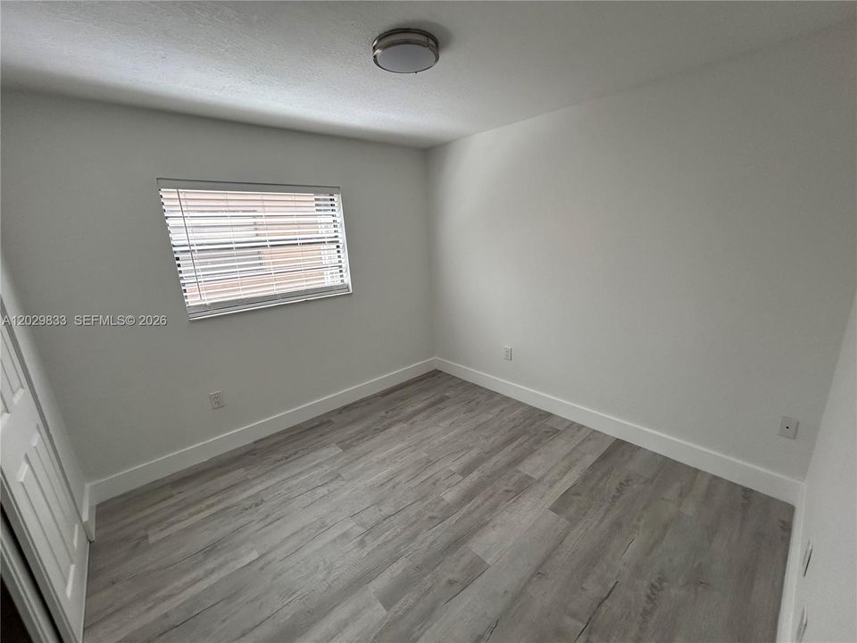 For Sale: $257,000 (2 beds, 1 baths, 777 Square Feet)