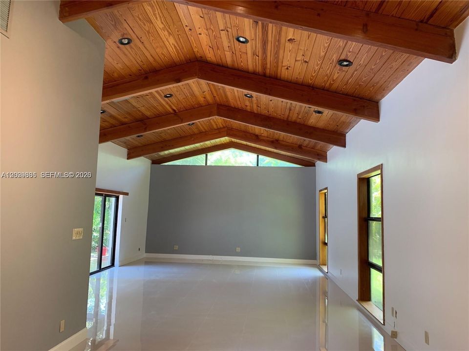 Active With Contract: $2,790,000 (4 beds, 3 baths, 3976 Square Feet)