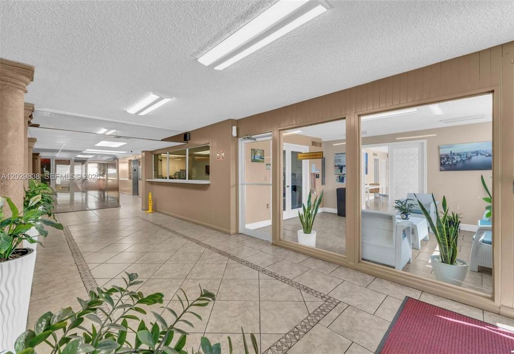 На продажу: $207,000 (1 спален, 1 ванн, 710 Квадратных фут)