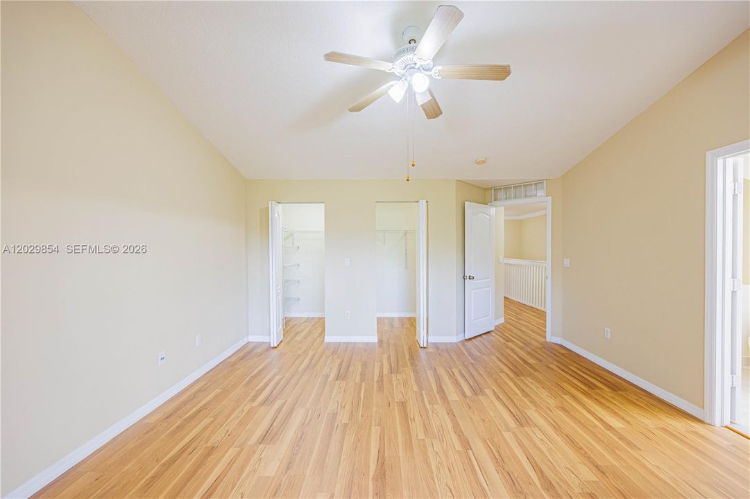 For Sale: $370,000 (2 beds, 2 baths, 1507 Square Feet)