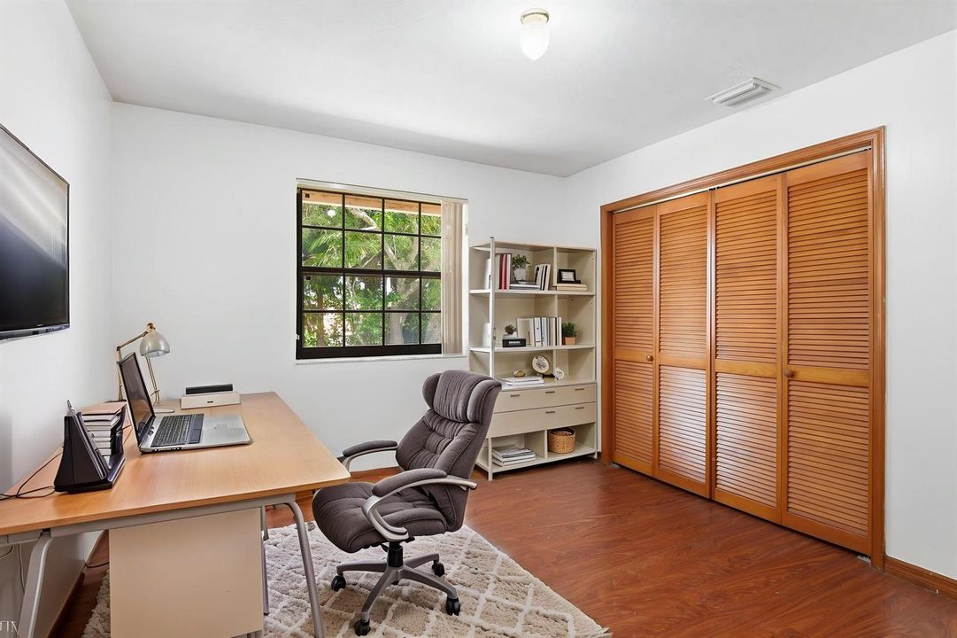 018_ListerPros - Home Office - Scandinav