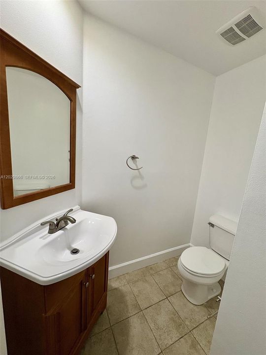 For Rent: $4,200 (3 beds, 2 baths, 1889 Square Feet)