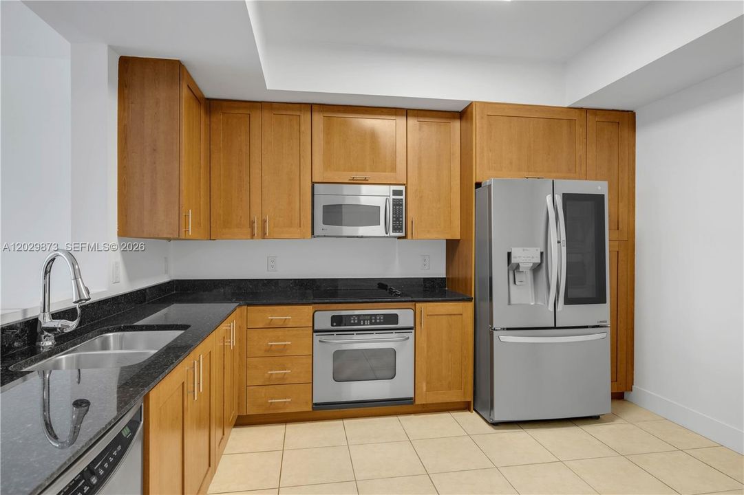 For Sale: $535,000 (2 beds, 2 baths, 1730 Square Feet)