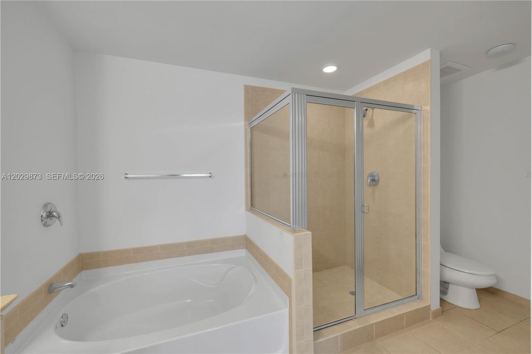 For Sale: $535,000 (2 beds, 2 baths, 1730 Square Feet)