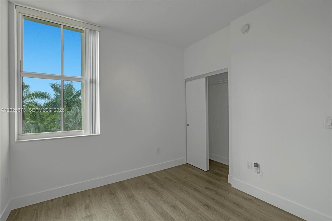 For Sale: $535,000 (2 beds, 2 baths, 1730 Square Feet)