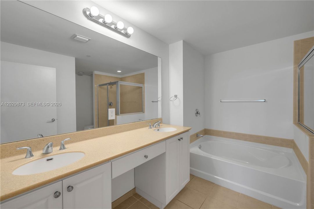 For Sale: $535,000 (2 beds, 2 baths, 1730 Square Feet)