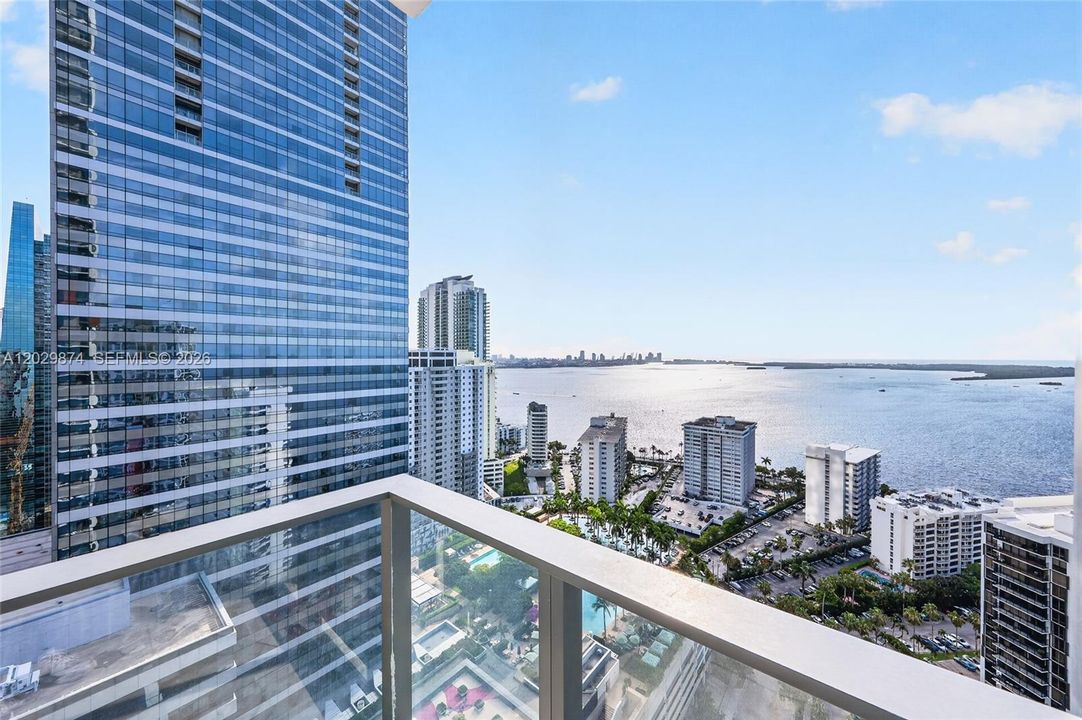For Sale: $4,300,000 (3 beds, 3 baths, 3083 Square Feet)