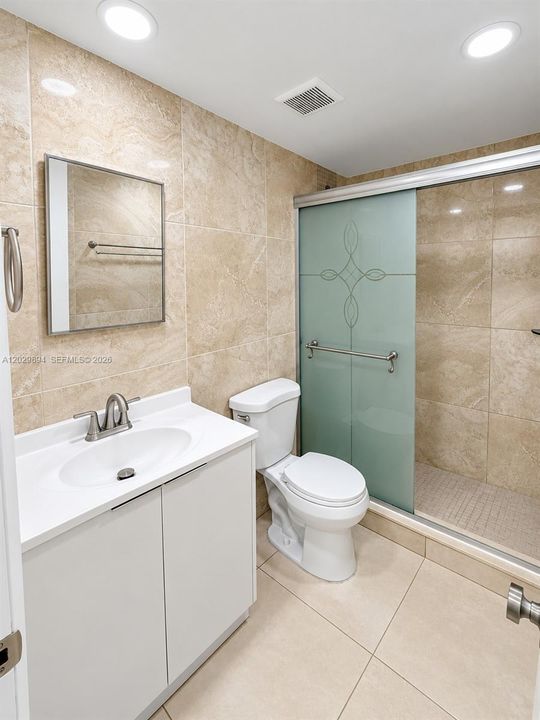 For Sale: $240,000 (3 beds, 1 baths, 875 Square Feet)