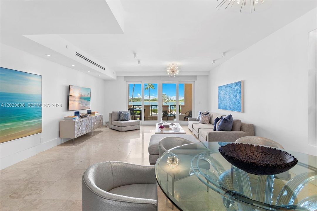 For Sale: $3,750,000 (2 beds, 2 baths, 1847 Square Feet)