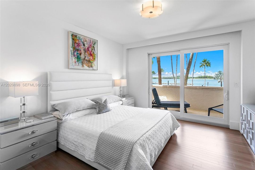 For Sale: $3,750,000 (2 beds, 2 baths, 1847 Square Feet)