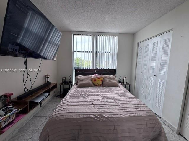 En Venta: $250,000 (2 camas, 2 baños, 898 Pies cuadrados)